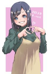 Rule 34 | 1girl, black hair, breasts, brown dress, cowboy shot, dated, dress, green eyes, green sweater, grin, hair down, heart, heart hands, highres, kantai collection, large breasts, n-mori, official alternate costume, official alternate hairstyle, one-hour drawing challenge, pink background, smile, solo, souryuu (kancolle), sweater, swept bangs, turtleneck, turtleneck sweater, twitter username