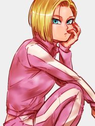 Rule 34 | 1girl, android 18, blonde hair, blue eyes, head rest, closed mouth, commentary request, dragon ball, dragon ball super, expressionless, grey background, gym uniform, jacket, kemachiku, knee up, long sleeves, looking at viewer, pants, pink jacket, pink pants, short hair, solo