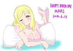 Rule 34 | 1girl, absurdres, blonde hair, blush, breasts, chokkakudo, cleavage, crossed arms, crossed legs, feet, feet up, female focus, grin, happy birthday, head tilt, highres, large breasts, looking at viewer, love live!, love live! sunshine!!, lying, nude, ohara mari, on pillow, on stomach, one eye closed, pillow, short hair, smile, white background, wink, yellow eyes