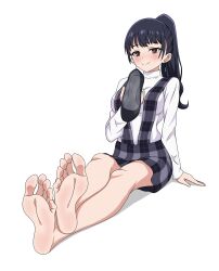 1girl barefoot black_hair blush boku_no_kokoro_no_yabai_yatsu brown_eyes feet highres long_hair looking_at_viewer ponytail saorika shoes single_shoe smile soles steam toes unworn_shoes yamada_anna