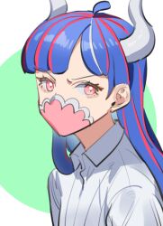 Rule 34 | 1girl, ahoge, blue hair, collared shirt, covered mouth, curled horns, dinosaur girl, horns, long hair, mask, mouth mask, multicolored hair, one piece, pink eyes, pink hair, pink mask, raine (acke2445), shirt, solo, streaked hair, ulti (one piece), white shirt