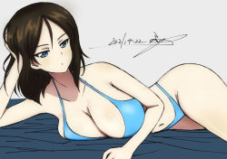 Rule 34 | 1girl, arm support, bikini, black hair, blue bikini, blue eyes, blush, breasts, bukkuri, cleavage, collarbone, dated, female focus, girls und panzer, hand in own hair, large breasts, looking at viewer, lying, navel, nonna (girls und panzer), on side, open mouth, shiny skin, solo, swimsuit
