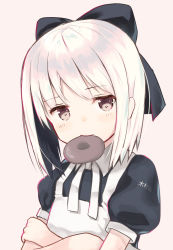 Rule 34 | 1girl, apron, black bow, black dress, blush, bow, brown background, brown eyes, clothes writing, collared dress, commentary request, crossed arms, doughnut, dress, food, food in mouth, hair bow, highres, kimuraya anko, mimikaki (men bow), mouth hold, neck ribbon, puffy short sleeves, puffy sleeves, ribbon, short sleeves, simple background, solo, translation request, ukagaka, white apron, white hair, white ribbon