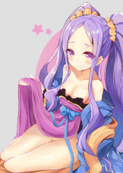 Rule 34 | 1girl, :&gt;, absurdres, assassin of the nocturnal castle, bare shoulders, blush, breasts, cleavage, closed mouth, collarbone, dombear, fate/grand order, fate (series), forehead, grey background, groin, highres, japanese clothes, long hair, looking at viewer, medium breasts, no panties, pelvic curtain, pink eyes, purple hair, sidelocks, simple background, sitting, smile, solo, star (symbol), thighs, twintails, very long hair, wu zetian (fate), wu zetian (first ascension) (fate), yokozuwari