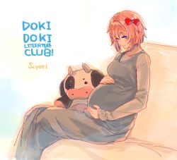 Rule 34 | 1girl, belly, blue eyes, bow, character name, commentary, copyright name, doki doki literature club, dress, grey dress, hair bow, hand on own stomach, long sleeves, pink hair, pregnant, red bow, sayori (doki doki literature club), short hair, simple background, smile, solo, sora (efr), stuffed cow, white background