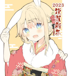 Rule 34 | 1girl, 2023, :d, animal ears, blonde hair, blue eyes, blush, chinese zodiac, commentary request, egasumi, fur collar, hair between eyes, hair ornament, hairclip, hand on own ear, japanese clothes, kimono, long sleeves, looking at viewer, obi, open mouth, original, pinching sleeves, rabbit ears, red kimono, sash, sleeves past wrists, smile, solo, translation request, two-tone background, upper body, white background, wide sleeves, year of the rabbit, yellow background, yuizaki kazuya