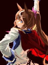 Rule 34 | 1girl, animal ears, arm up, blue eyes, bow, brown background, brown hair, cape, closed mouth, from behind, hair bow, hand on own hip, horse ears, inishie kumo, jacket, long hair, long sleeves, looking at viewer, looking back, multicolored hair, ponytail, red cape, smile, solo, streaked hair, tokai teio (umamusume), umamusume, upper body, white jacket