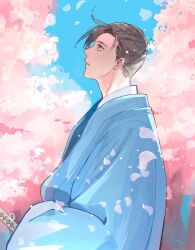Rule 34 | 1boy, blue jacket, brown hair, cherry blossoms, day, falling petals, fate/grand order, fate (series), flower, from side, hair pulled back, haori, highres, jacket, japanese clothes, katana, kimono, looking up, male focus, parted lips, petals, pink flower, profile, purple eyes, shinsengumi, short hair, solo, sword, upper body, weapon, white kimono, yamanami keisuke (fate), yayayakan