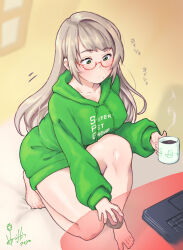 Rule 34 | 1girl, bare legs, barefoot, blurry, blurry background, breasts, cleavage, closed mouth, collarbone, commentary request, computer, cup, dated, depth of field, eyelashes, feet, full body, glasses, green hoodie, highres, hinamizawa kurumi, holding, holding mouse (computer), hood, hood down, hoodie, hori shin, laptop, large breasts, legs, light brown hair, long hair, long sleeves, mole, mole under mouth, mouse (computer), mug, pygmalion. (group), red-framed eyewear, shiny skin, sidelocks, signature, solo, sound effects, squatting, steam, swept bangs, thighs, toes, virtual youtuber