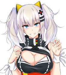 Rule 34 | 1girl, bare shoulders, blue eyes, breasts, claw pose, cleavage, commentary request, grin, hair ornament, hairclip, kaguya luna, large breasts, looking at viewer, red sash, sash, shirt, short hair, silver hair, simple background, sleeveless, smile, solo, the moon studio, twintails, upper body, virtual youtuber, watarase piro, white background, white wristband, wristband