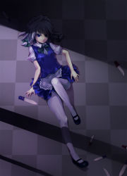 Rule 34 | 1girl, bad id, bad pixiv id, blue eyes, braid, checkered floor, female focus, hat, izayoi sakuya, knife, looking at viewer, maid, short hair, silver hair, solo, throwing knife, touhou, twin braids, weapon