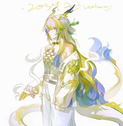 Rule 34 | 1girl, absurdres, arknights, bare shoulders, beads, belt, blonde hair, chinese commentary, closed mouth, commentary request, cowboy shot, dragon girl, dragon horns, dragon tail, earrings, green eyes, grey hair, hair between eyes, highres, horns, jacket, jewelry, long hair, looking at viewer, multicolored hair, necklace, off shoulder, open clothes, open jacket, pants, pointy ears, profile, purple hair, shu (arknights), simple background, sleeves past fingers, sleeves past wrists, solo, standing, strapless, tail, tube top, white background, white belt, white jacket, white pants, white tube top, zhishibang