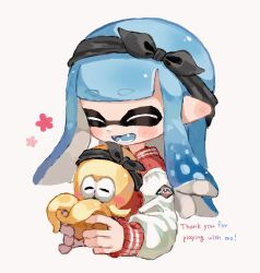 Rule 34 | 1girl, 1other, black bow, black hairband, blue hair, blush, bow, closed eyes, commentary request, english text, fangs, hairband, highres, inkling, inkling girl, inkling player character, jacket, letterman jacket, long hair, myon rio, nintendo, octopus, open mouth, pointy ears, simple background, smile, splatoon (series), tentacle hair, thank you, upper body, white background