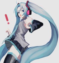 Rule 34 | !, 1girl, bare shoulders, black skirt, black thighhighs, blue eyes, collared shirt, cowboy shot, from side, grey background, grey shirt, hatsune miku, headphones, highres, long hair, long sleeves, looking at viewer, microphone, open mouth, p2 (uxjzz), shirt, simple background, skirt, sleeveless, sleeveless shirt, solo, thighhighs, twintails, very long hair, vocaloid, wide sleeves, wing collar
