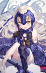 Rule 34 | 1girl, aged down, ahoge, black thighhighs, blush, cape, fate/grand order, fate (series), fur trim, gloves, grey hair, headpiece, highres, jeanne d&#039;arc (fate), jeanne d&#039;arc alter (avenger) (fate), jeanne d&#039;arc alter (fate), katoroku, looking at viewer, loose clothes, no shoes, short hair, single thighhigh, sitting, solo, thighhighs, yellow eyes