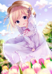 Rule 34 | 1girl, absurdres, bent over, blonde hair, blue eyes, blush, clothes lift, dress, dress lift, field, flower, flower field, hair ribbon, hat, highres, legs, looking at viewer, momochi chia, open mouth, original, outdoors, pinafore dress, ribbon, short hair, skirt, skirt lift, sky, sleeveless, sleeveless dress, solo, standing, straw hat, tulip