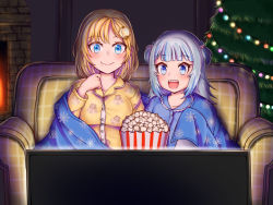 Rule 34 | 2girls, blonde hair, blue eyes, blue hair, christmas, christmas ornaments, christmas tree, couch, dolyawatchira573, fireplace, food, gawr gura, hair ornament, highres, hololive, hololive english, multicolored hair, multiple girls, open mouth, pajamas, popcorn, shared blanket, short hair, sitting, streaked hair, television, virtual youtuber, watching television, watson amelia