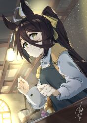 Rule 34 | 1girl, absurdres, ahoge, animal ears, apron, black apron, clenched hand, closed mouth, coffee cup, commentary request, cup, disposable cup, earrings, hair between eyes, highres, holding, holding cup, horse ears, horse girl, jewelry, long sleeves, manhattan cafe (umamusume), multicolored hair, official alternate costume, ponytail, shikaya, shirt, short sleeves, single earring, smile, solo, streaked hair, sweater, umamusume, white hair, white shirt, window, yellow eyes, yellow sweater
