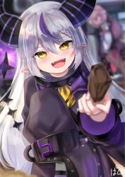 Rule 34 | 1girl, drowpan4 23, grey hair, highres, hololive, horns, la+ darknesss, long hair, looking at viewer, multicolored hair, open mouth, smile, solo, streaked hair, virtual youtuber, yellow eyes