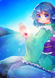 Rule 34 | 1girl, absurdres, blue hair, bracelet, fins, gem, hand up, head fins, highres, japanese clothes, jewelry, kimono, lake, lens flare, looking at viewer, mermaid, monster girl, obi, sash, short hair, shukinuko, sitting, smile, solo, sun flare, supisupika, touhou, wakasagihime, water, wide sleeves