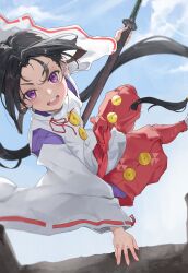 1boy absurdres black_hair blue_sky cloud commentary_request highres holding holding_sword holding_weapon houjou_tokiyuki_(nige_jouzu_no_wakagimi) huan_gogo japanese_clothes jumping kariginu katana long_hair long_sleeves looking_at_viewer male_focus nige_jouzu_no_wakagimi open_mouth ponytail purple_eyes sky smile solo sword weapon wide_sleeves