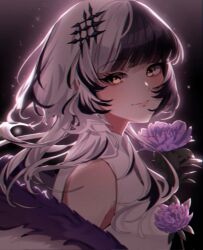 Rule 34 | 1girl, alternate costume, bare shoulders, black hair, closed mouth, commentary, dark background, flower, from side, fur-trimmed jacket, fur trim, hair ornament, highres, hololive, hololive english, jacket, looking at viewer, multicolored hair, off shoulder, purple flower, purple rose, rose, sachichuu, shiori novella, shirt, simple background, smile, solo, split-color hair, streaked hair, symbol-only commentary, upper body, white hair, white shirt, yellow eyes