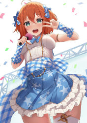 1girl blue_arm_warmers blue_bow blue_bowtie blue_skirt bow bowtie breasts commentary_request confetti cowboy_shot frilled_skirt frills green_eyes guest_art hair_between_eyes hair_bow holding holding_microphone idol iya_na_kao_sare_nagara_opantsu_misete_moraitai looking_at_viewer medium_breasts microphone miya_(tokumei) open_mouth orange_hair plaid_arm_warmers plaid_clothes second-party_source shirt short_hair single_thighhigh skirt sleeveless solo standing star_(symbol) star_print teeth thighhighs upper_teeth_only v white_background white_shirt white_thighhighs yuina_(iyapan)