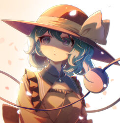 Rule 34 | 1girl, black hat, bow, bright pupils, collar, collarbone, commentary, falling petals, frilled collar, frills, green collar, green eyes, green hair, hat, hat bow, highres, komeiji koishi, looking afar, parted lips, petals, pink pupils, shirt, short hair, simple background, solo, tami (joemanyodw), third eye, touhou, upper body, white background, yellow bow, yellow shirt