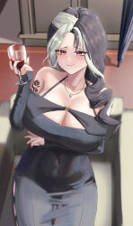 1girl absurdres bare_shoulders black_dress black_hair breasts cleavage dress evening_gown goddess_of_victory:_nikke highres indoors jewelry just_tume large_breasts long_hair looking_at_viewer multicolored_hair necklace official_alternate_costume red_eyes rosanna_(ms.dangerous)_(nikke) rosanna_(nikke) smile solo split-color_hair tattoo two-tone_hair white_hair