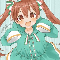 Rule 34 | 1girl, alternate costume, brown eyes, brown hair, cocoperino, commentary request, dark-skinned female, dark skin, dated, dress, fang, green background, green dress, hair ribbon, kantai collection, libeccio (kancolle), long hair, looking at viewer, multicolored ribbon, one-hour drawing challenge, open mouth, ribbon, sleeves past fingers, sleeves past wrists, smile, solo, striped, striped background, twintails, twitter username, upper body