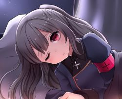 Rule 34 | 1girl, ;/, armband, blanket, blush, cross, cross necklace, curtains, grey hair, indoors, jewelry, long hair, long sleeves, looking at viewer, lying, minai karte, necklace, neit ni sei, night, night sky, on side, one eye closed, pendant, pillow, red eyes, sky, solo, twintails, under covers, upper body, virtual youtuber, waking up, window