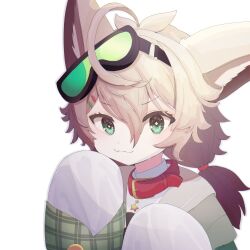 1girl :3 ahoge animal_ear_fluff animal_ears blonde_hair brown_hair choker closed_mouth coat commentary english_commentary fang fox_ears genkibunko goggles goggles_on_head gradient_hair green_eyes hair_between_eyes hair_ornament hairclip highres long_sleeves multicolored_hair nexas_(vtuber) nowi_inari red_choker sailor_collar sleeves_past_fingers sleeves_past_wrists solo twintails virtual_youtuber