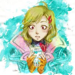 Rule 34 | 1other, antenna hair, aqua coat, blonde hair, coat, cotori (globule), cup, drinking glass, fingerless gloves, gloves, gnosia, hair between eyes, hair ornament, hairclip, holding, holding cup, ice, ice cube, other focus, red eyes, setsu (gnosia), short hair, simple background, solo, surprised, turtleneck