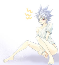 1boy blush lowres male_focus placido red_eyes silver_hair solo yu-gi-oh! yu-gi-oh!_5d&#039;s