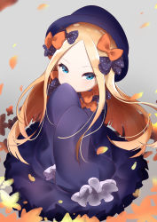 Rule 34 | 1girl, abigail williams (fate), absurdres, blonde hair, blue eyes, bow, commentary request, covering own mouth, fate/grand order, fate (series), hair bow, hat, highres, long hair, long sleeves, looking at viewer, ooki ine, sleeves past wrists, smile, solo