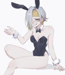 Rule 34 | 1girl, animal ears, black bow, black bowtie, black leotard, blonde hair, bow, bowtie, commentary request, detached collar, fake animal ears, fake tail, grey eyes, grey hair, grin, hair over one eye, kromer (project moon), leotard, limbus company, moth ram, multicolored clothes, multicolored hair, playboy bunny, project moon, rabbit ears, rabbit tail, short hair, sitting, smile, solo, tail, white background, wrist cuffs