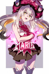 1girl black_skirt blonde_hair boots breasts character_name colored_inner_hair cosplay dress echo_(circa) fate/grand_order fate_(series) gloves gradient_hair grey_hair hat large_hat long_hair looking_at_viewer marie_antoinette_(fate) marie_antoinette_(fate)_(cosplay) marie_antoinette_alter_(fate) medium_breasts multicolored_hair open_mouth red_dress red_gloves red_hat short_dress sidelocks skirt sleeveless sleeveless_dress smile solo sparkle thigh_boots thighs white_hair yellow_eyes