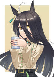 Rule 34 | 1girl, ahoge, alternate costume, animal ears, answering, black hair, black skirt, border, brooch, coffee cup, contemporary, cup, disposable cup, earrings, frilled sweater, hair between eyes, highres, holding, holding cup, horse ears, horse girl, jewelry, long hair, long sleeves, looking at viewer, manhattan cafe (umamusume), multicolored hair, parted lips, plaid, plaid skirt, single earring, skirt, smile, solo, streaked hair, sweater, umamusume, upper body, very long hair, white border, white hair, yellow background, yellow eyes, yellow sweater