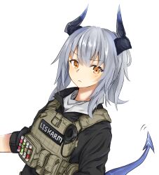Rule 34 | 1girl, :&lt;, arknights, black horns, black jacket, blue tail, bulletproof vest, character name, closed mouth, clothes writing, clov3r, commentary request, dragon girl, dragon horns, dragon tail, grey hair, horns, jacket, korean commentary, liskarm (arknights), looking at viewer, medium hair, orange eyes, pouch, radio, simple background, sleeves pushed up, solo, tail, tail raised, upper body, white background