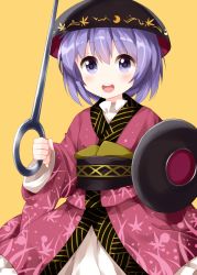 Rule 34 | 1girl, black hat, black sash, bowl, bowl hat, cowboy shot, hair between eyes, hat, highres, holding, holding needle, holding shield, japanese clothes, kimono, long sleeves, looking at viewer, needle, needle sword, open mouth, print kimono, purple eyes, purple hair, red kimono, ruu (tksymkw), sash, shield, short hair, simple background, solo, standing, sukuna shinmyoumaru, teeth, touhou, wide sleeves, yellow background