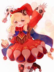 Rule 34 | 1girl, :d, ahoge, alternate costume, arm up, asymmetrical legwear, blonde hair, clover print, clown, commentary request, dodoco (genshin impact), genshin impact, hair between eyes, hat, highres, jumpy dumpty, klee (genshin impact), long hair, looking at viewer, low twintails, mismatched legwear, open mouth, orange eyes, pointy ears, sidelocks, simple background, smile, solo, standing, standing on one leg, thighhighs, twintails, waving, xishuu (user dvah3828), zettai ryouiki