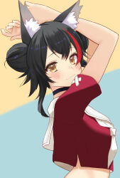 1girl animal_ear_fluff animal_ears arms_up black_choker black_hair blue_background blush choker closed_mouth commentary double_bun eyelashes from_side hair_between_eyes hair_bun highres hololive long_hair looking_at_viewer multicolored_hair ookami_mio red_hair shuka_(imagesyurrrr) simple_background smile solo streaked_hair two-tone_background upper_body virtual_youtuber wolf_ears wolf_girl yellow_background yellow_eyes