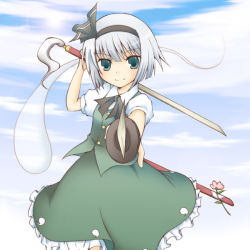 Rule 34 | 1girl, aiming, aiming at viewer, dual wielding, green eyes, hairband, holding, kashiwadokoro, konpaku youmu, konpaku youmu (ghost), looking at viewer, short hair, silver hair, smile, solo, sword, touhou, weapon