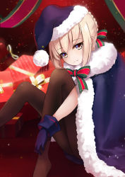 Rule 34 | 1girl, absurdres, artoria pendragon (all), artoria pendragon (fate), black pantyhose, black santa costume, blonde hair, blue cape, blue gloves, blue hat, braid, cape, eyebrows, fate/grand order, fate (series), gift, gloves, green ribbon, hair between eyes, hat, highres, knees up, legs, light smile, looking at viewer, pantyhose, red background, red ribbon, ribbon, saber (fate), saber alter, santa alter, santa costume, santa hat, short hair, sitting, skinny, solo, spread legs, taira (pixiv9613131), thighs, yellow eyes