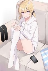 Rule 34 | 1girl, animal ear fluff, animal ears, black bow, blush, bow, cat ears, cellphone, closed mouth, commentary request, couch, drawstring, full body, hair bow, hands on own knees, highres, hood, hood down, hoodie, knees up, long sleeves, looking at viewer, low twintails, no pants, no shoes, on couch, original, phone, pillow, purple eyes, short hair, short twintails, sitting, smartphone, smile, solo, thighhighs, twintails, white hoodie, white thighhighs, xiao lin jiu