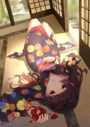 Rule 34 | 1girl, artist name, black hair, bracelet, dated, dutch angle, enma ai, floral print, flower, highres, indoors, jewelry, jigoku shoujo, long hair, looking at viewer, lying, on back, red eyes, solo, youzixiaoming