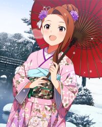 1girl brown_hair bush card_(medium) flower_print forehead holding idolmaster idolmaster_million_live! idolmaster_million_live!_theater_days japanese_clothes kimono minase_iori official_art open_mouth pink_kimono red_eyes snow solo umbrella water