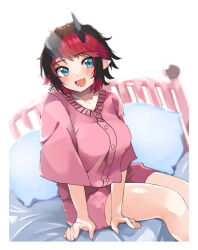 Rule 34 | 1girl, :d, absurdres, alternate costume, bed, black hair, blue eyes, blush, border, breasts, commentary request, demon girl, demon horns, feet out of frame, highres, horns, large breasts, looking at viewer, multicolored hair, nanashi inc., on bed, open mouth, pink shirt, pink shorts, pointy ears, red hair, ryugasaki rene, shirt, short hair, shorts, sitting, smile, solo, sugar lyric, two-tone hair, virtual youtuber, white border, zono (inokura syuzo029)