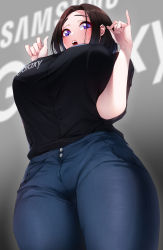 Rule 34 | 1girl, akchu, black shirt, blue pants, breasts, brown hair, clothes writing, curvy, denim, earclip, from below, highres, huge breasts, jeans, looking at viewer, looking down, medium hair, mole, mole under eye, open mouth, pants, product girl, purple eyes, samsung, samsung sam, shirt, solo, standing, thick thighs, thighs, wide hips