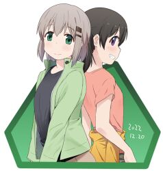 Rule 34 | 2girls, back-to-back, black hair, black shirt, blush, brown shorts, closed mouth, clothes around waist, commentary request, dated, green background, green eyes, green jacket, grey hair, grin, hair ornament, hairclip, happy, jacket, katatsuka kouji, kuraue hinata, long sleeves, looking at viewer, looking back, medium hair, multiple girls, open clothes, open jacket, pink shirt, purple eyes, shirt, short sleeves, shorts, smile, two-tone background, upper body, white background, yama no susume, yukimura aoi